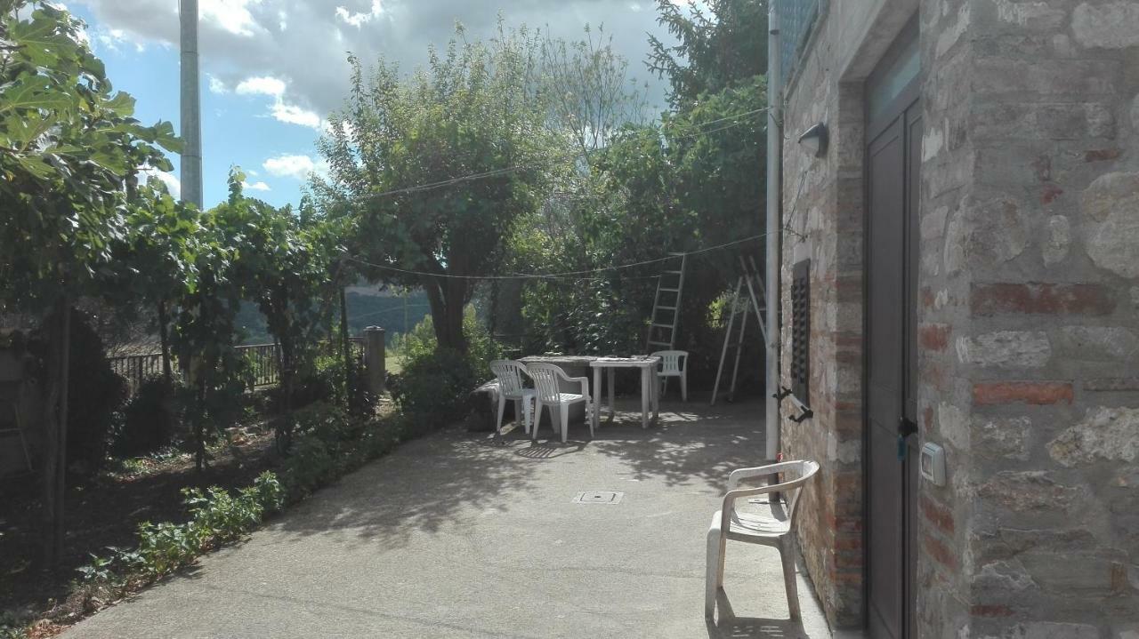 Agriturismo Cerquaglia 托迪 外观 照片