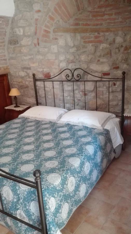 Agriturismo Cerquaglia 托迪 外观 照片