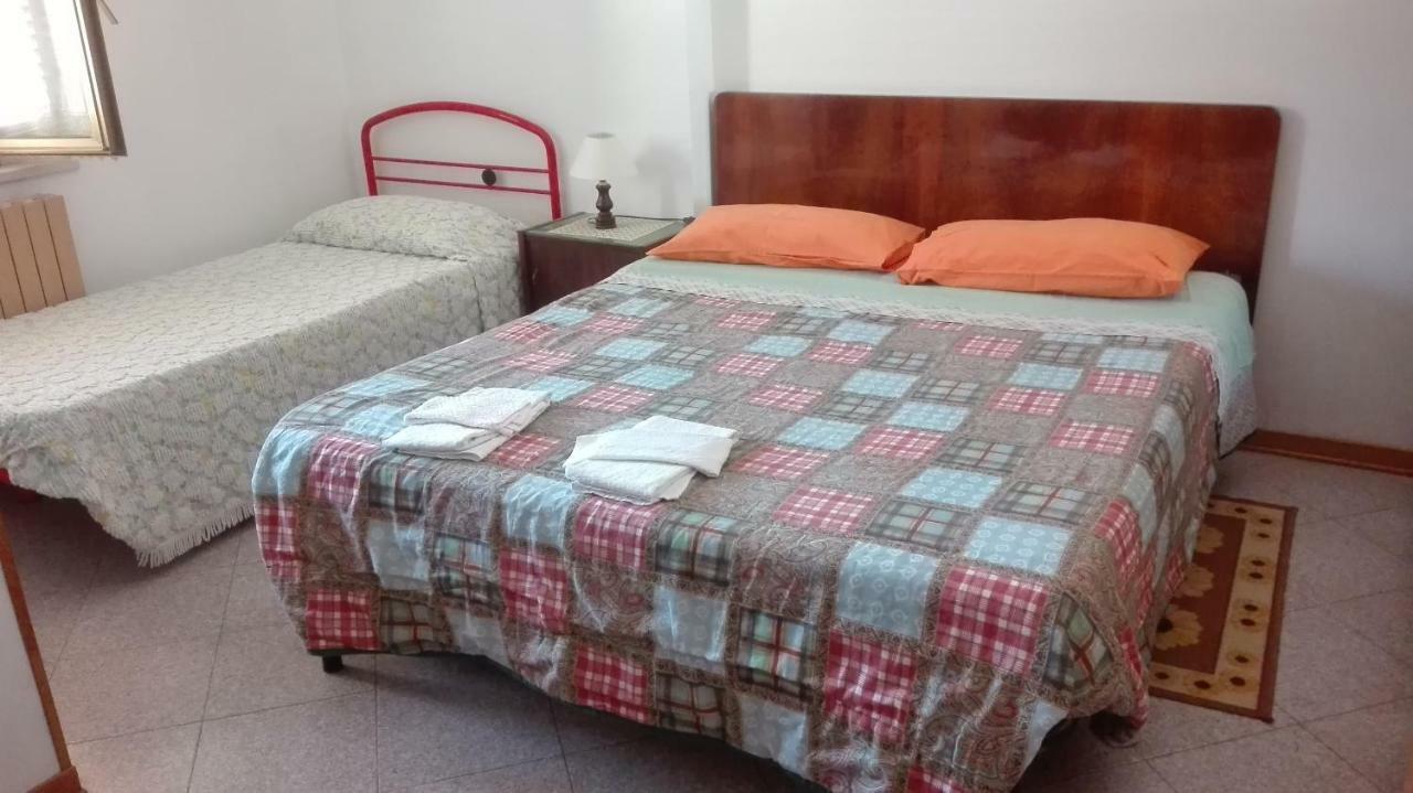 Agriturismo Cerquaglia 托迪 外观 照片